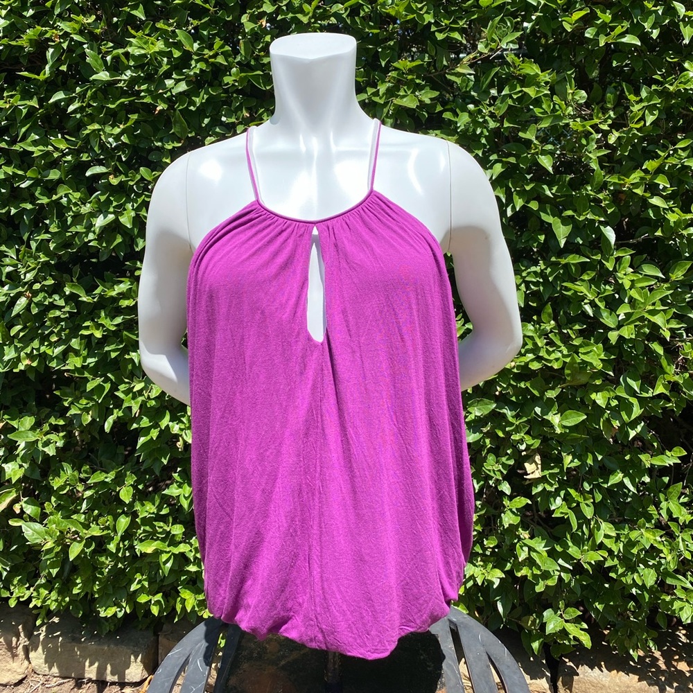 Women’s Common Thread top